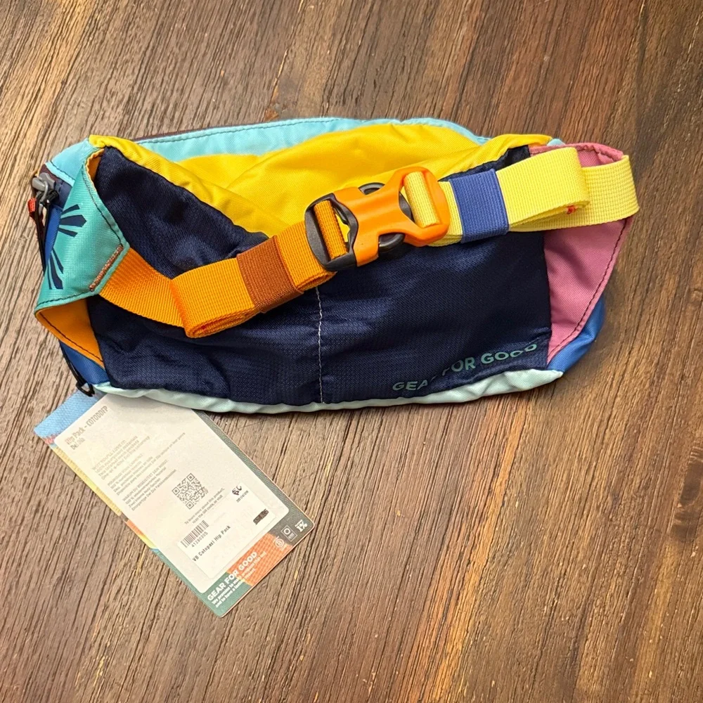 Cotopaxi Blue and Yellow Daisy Bag - Picture 3 of 3